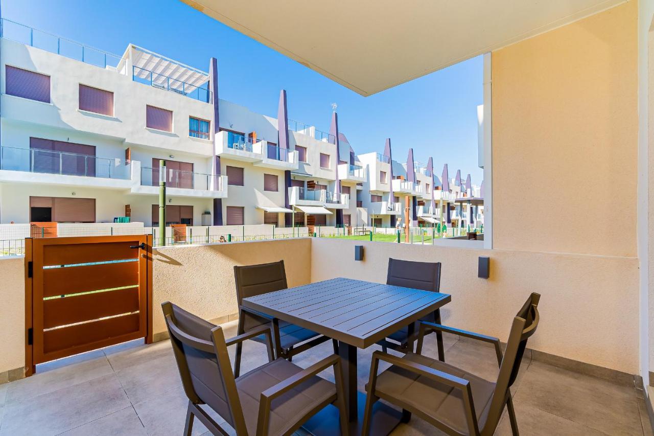 High Class 2 Bedroom Apartment With Underfloor Heating Torre de la Horadada Exteriör bild