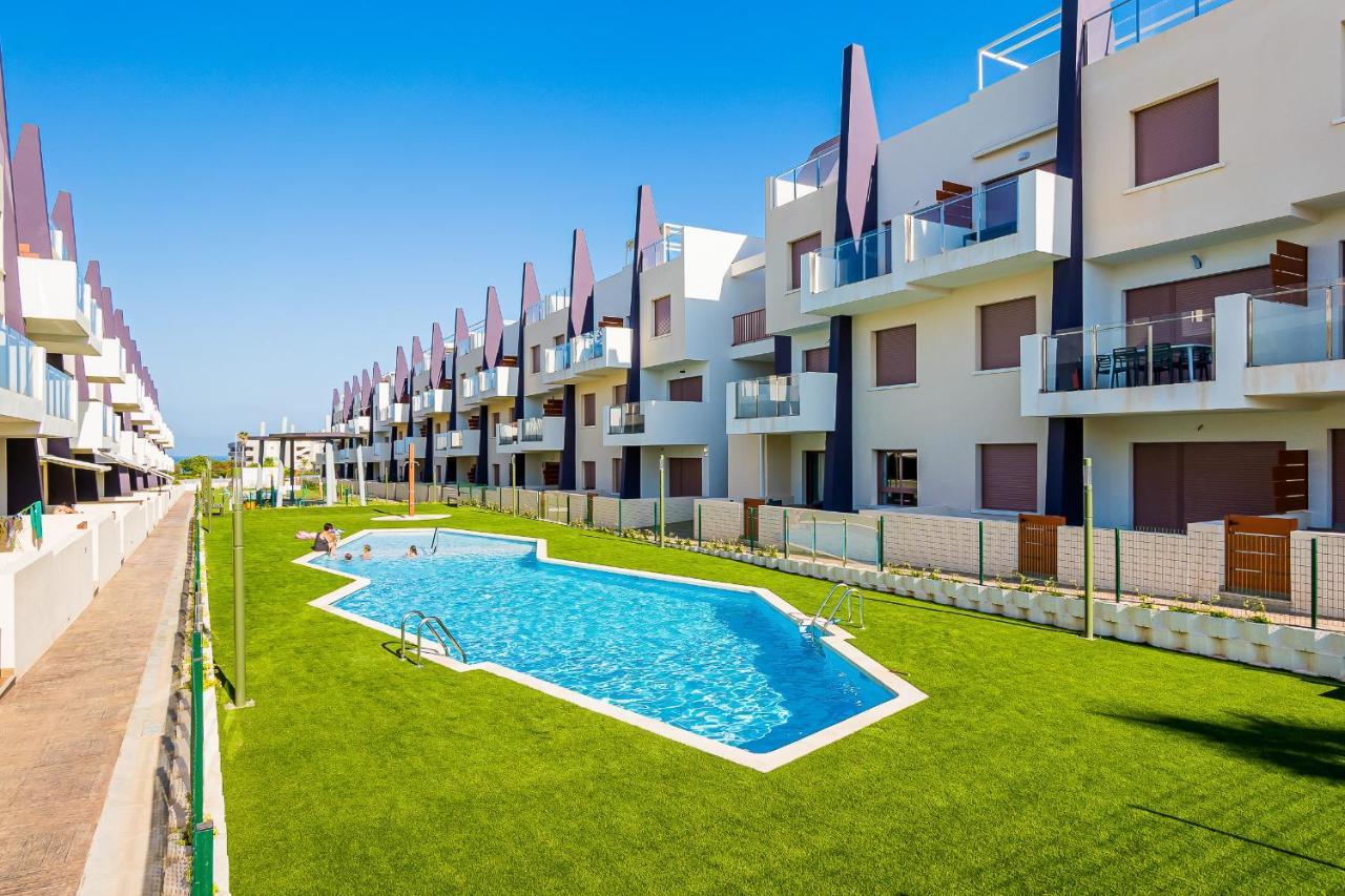 High Class 2 Bedroom Apartment With Underfloor Heating Torre de la Horadada Exteriör bild